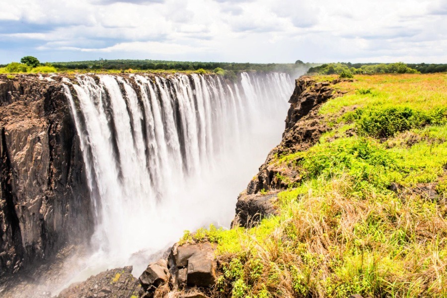 image_victoria_falls_afoyo_safaris